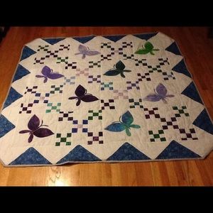 Butterfly oversized lap quilt